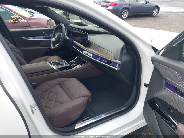 Продаж на аукціоні авто 2026 Bmw 740i Xdrive, vin: WBA33EH04TCX57568, номер лоту: 45817236