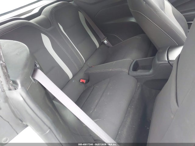 Продаж на аукціоні авто 2017 Chevrolet Camaro 1lt, vin: 1G1FB3DX6H0105465, номер лоту: 45817248