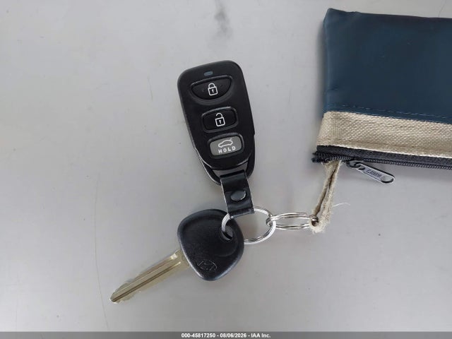 Продажа на аукционе авто 2020 Hyundai Elantra Se, vin: 5NPD74LFXLH612718, номер лота: 45817250