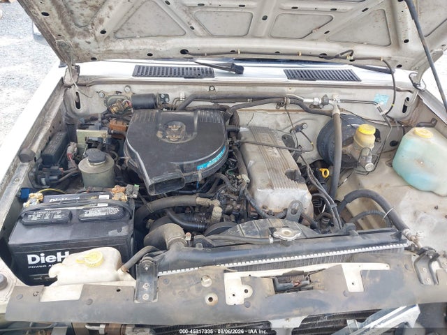 1997 Nissan 4x2 Truck Xe მანქანა იყიდება აუქციონზე, vin: 1N6SD11S6VC425261, აუქციონის ნომერი: 45817335