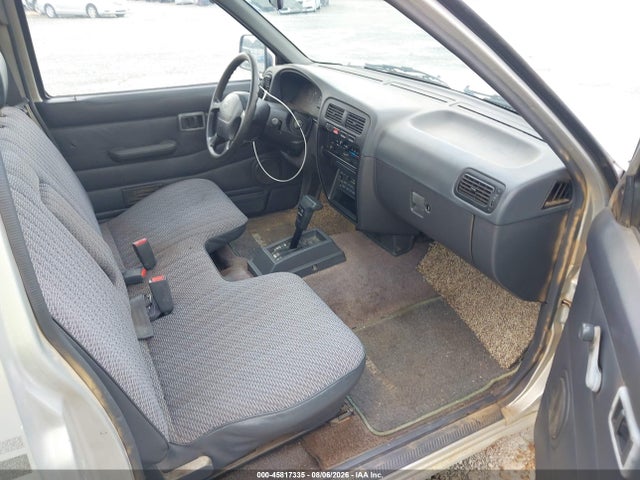 1997 Nissan 4x2 Truck Xe მანქანა იყიდება აუქციონზე, vin: 1N6SD11S6VC425261, აუქციონის ნომერი: 45817335