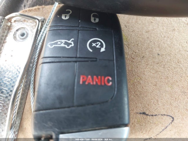 45817359 :رقم المزاد ، 2C3CCACG8CH205685 vin ، 2012 Chrysler 300 Limited مزاد بيع