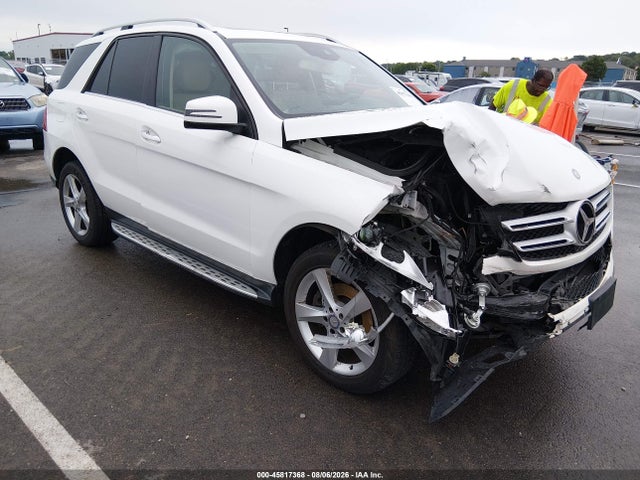 45817368 :رقم المزاد ، 4JGDA5HBXGA800886 vin ، 2016 Mercedes-benz Gle 350 4matic مزاد بيع