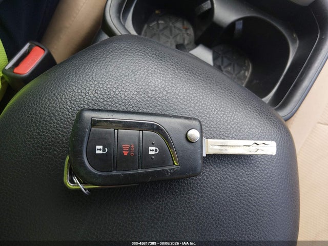 2021 Toyota Rav4 Le მანქანა იყიდება აუქციონზე, vin: 2T3H1RFV1MC153934, აუქციონის ნომერი: 45817389