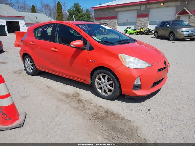 45817409 :رقم المزاد ، JTDKDTB34D1042418 vin ، 2013 Toyota Prius C Three مزاد بيع