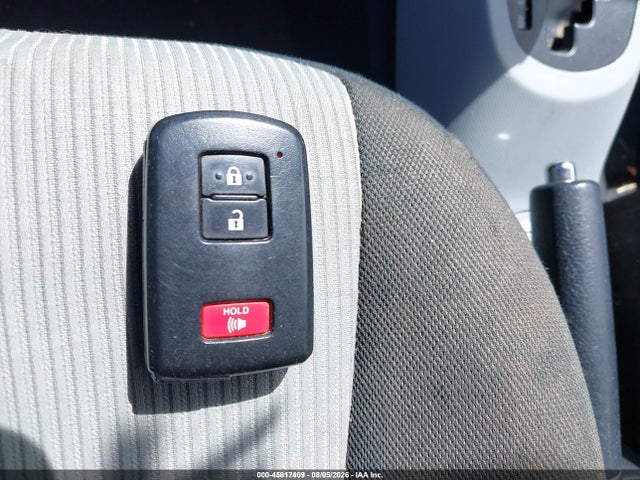 45817409 :رقم المزاد ، JTDKDTB34D1042418 vin ، 2013 Toyota Prius C Three مزاد بيع