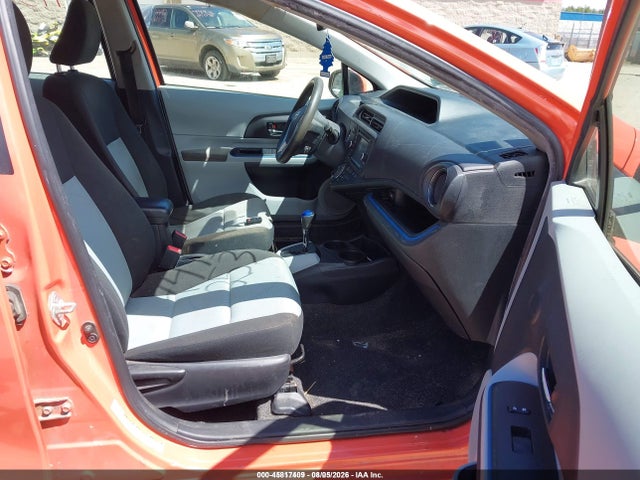 45817409 :رقم المزاد ، JTDKDTB34D1042418 vin ، 2013 Toyota Prius C Three مزاد بيع