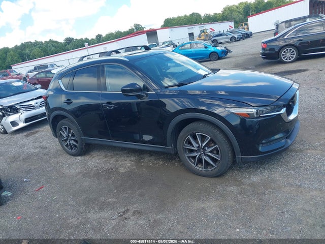 Продажа на аукционе авто 2018 Mazda Cx-5 Grand Touring, vin: JM3KFBDMXJ0301688, номер лота: 45817414