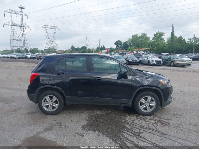 3GNCJNSB5KL345009 Chevrolet TRAX LS