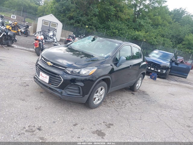 3GNCJNSB5KL345009 Chevrolet TRAX LS