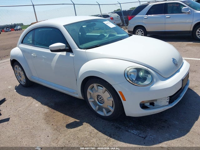 45817583 :رقم المزاد ، 3VWJP7ATXCM653015 vin ، 2012 Volkswagen Beetle 2.5l مزاد بيع