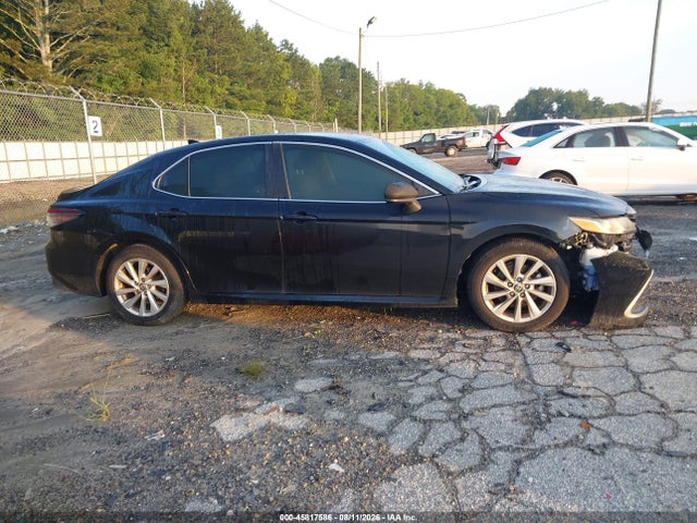 Продажа на аукционе авто 2021 Toyota Camry Le, vin: 4T1C11AK8MU557894, номер лота: 45817586