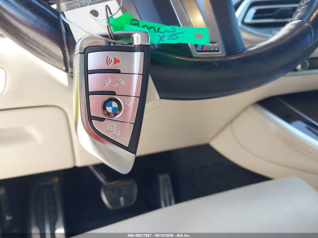 45817587 :رقم المزاد ، 5UXCR4C09M9G59140 vin ، 2021 Bmw X5 Sdrive40i مزاد بيع