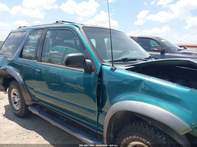 Продажа на аукционе авто 1998 Ford Explorer Sport, vin: 1FMYU22X1WUD27162, номер лота: 45817594
