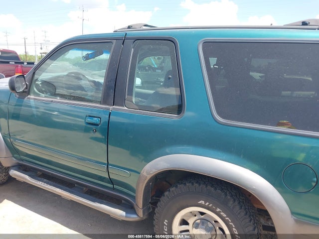 1998 Ford Explorer Sport მანქანა იყიდება აუქციონზე, vin: 1FMYU22X1WUD27162, აუქციონის ნომერი: 45817594