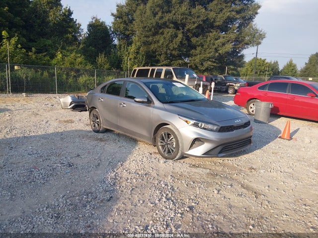 2023 Kia Forte Lxs მანქანა იყიდება აუქციონზე, vin: 3KPF24AD9PE682598, აუქციონის ნომერი: 45817610