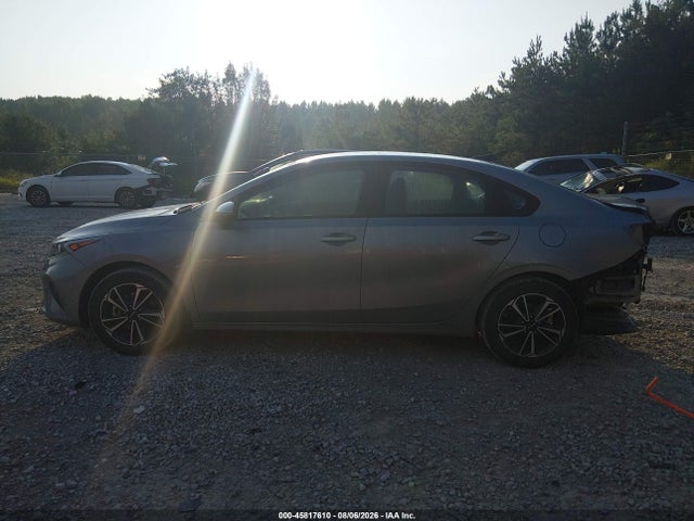 2023 Kia Forte Lxs მანქანა იყიდება აუქციონზე, vin: 3KPF24AD9PE682598, აუქციონის ნომერი: 45817610