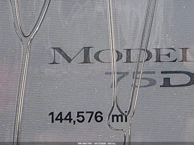 Продаж на аукціоні авто 2016 Tesla Model X 60d/70d/75d/90d/p100d, vin: 5YJXCBE29GF014373, номер лоту: 45817687
