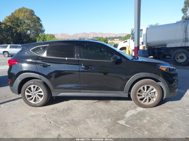 Hyundai TUCSON SE 2018 KM8J23A4XJU698575 Image 14