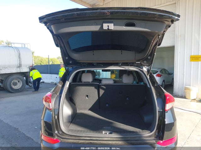 Hyundai TUCSON SE 2018 KM8J23A4XJU698575 Image 12