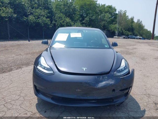 Продаж на аукціоні авто 2018 Tesla Model 3 Long Range/mid Range, vin: 5YJ3E1EAXJF158984, номер лоту: 45817714