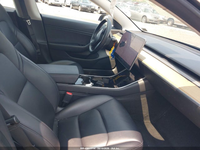 Продаж на аукціоні авто 2018 Tesla Model 3 Long Range/mid Range, vin: 5YJ3E1EAXJF158984, номер лоту: 45817714