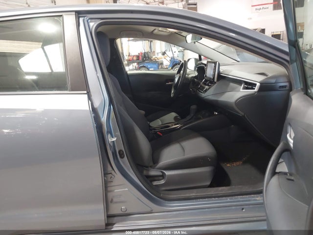 45817723 :رقم المزاد ، JTDEPMAE8MJ150800 vin ، 2021 Toyota Corolla Le مزاد بيع