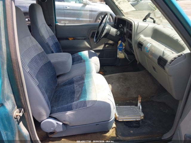 1992 Ford Ranger Super Cab მანქანა იყიდება აუქციონზე, vin: 1FTCR14U1NTA73213, აუქციონის ნომერი: 45817750