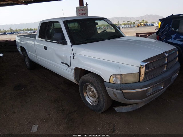 45817782 :رقم المزاد ، 1B7HC13Y0WJ179788 vin ، 1998 Dodge Ram 1500 St مزاد بيع