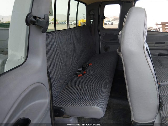 45817782 :رقم المزاد ، 1B7HC13Y0WJ179788 vin ، 1998 Dodge Ram 1500 St مزاد بيع
