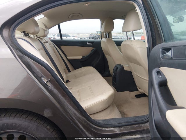 Продажа на аукционе авто 2014 Volkswagen Jetta 1.8t Se, vin: 3VWD07AJ7EM245896, номер лота: 45817839