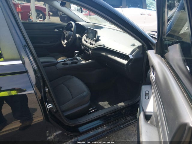 45817841 :رقم المزاد ، 1N4BL4BV1KC188406 vin ، 2019 Nissan Altima 2.5 S مزاد بيع