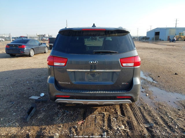 45817866 :رقم المزاد ، KNDME5C13G6171529 vin ، 2016 Kia Sedona Sx Luxury مزاد بيع