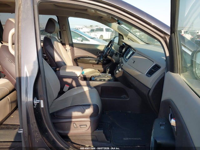 45817866 :رقم المزاد ، KNDME5C13G6171529 vin ، 2016 Kia Sedona Sx Luxury مزاد بيع