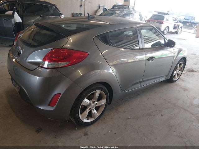 Aukcja sprzedaży 2014 Hyundai Veloster Base W/black, vin: KMHTC6AD4EU214803, numer aukcji: 45817886