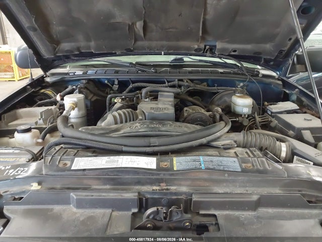45817924 :رقم المزاد ، 1GCCS145128120753 vin ، 2002 Chevrolet S-10 مزاد بيع