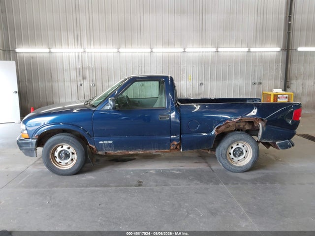 45817924 :رقم المزاد ، 1GCCS145128120753 vin ، 2002 Chevrolet S-10 مزاد بيع