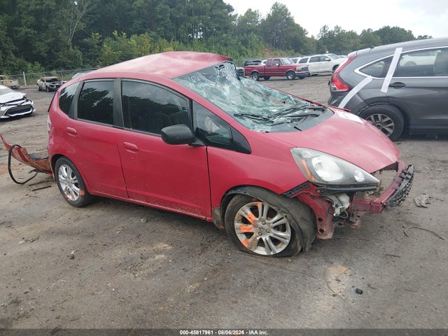 45817961 :رقم المزاد ، JHMGE8H2XAC010747 vin ، 2010 Honda Fit مزاد بيع