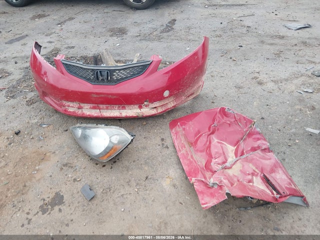 45817961 :رقم المزاد ، JHMGE8H2XAC010747 vin ، 2010 Honda Fit مزاد بيع