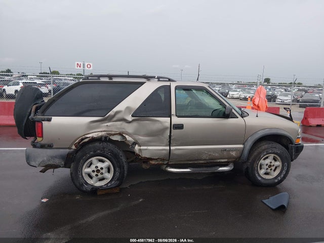 Продаж на аукціоні авто 2000 Chevrolet Blazer Ls, vin: 1GNCT18W3YK206259, номер лоту: 45817962
