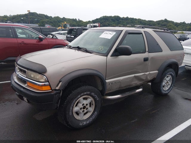 Продаж на аукціоні авто 2000 Chevrolet Blazer Ls, vin: 1GNCT18W3YK206259, номер лоту: 45817962