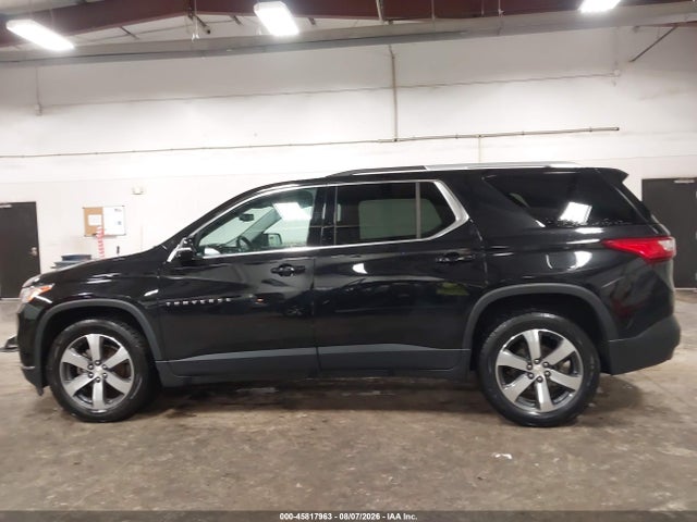 Продажа на аукционе авто 2018 Chevrolet Traverse Lt Leather, vin: 1GNEVHKW5JJ195197, номер лота: 45817963