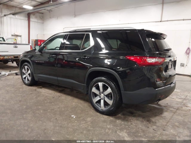 Продажа на аукционе авто 2018 Chevrolet Traverse Lt Leather, vin: 1GNEVHKW5JJ195197, номер лота: 45817963