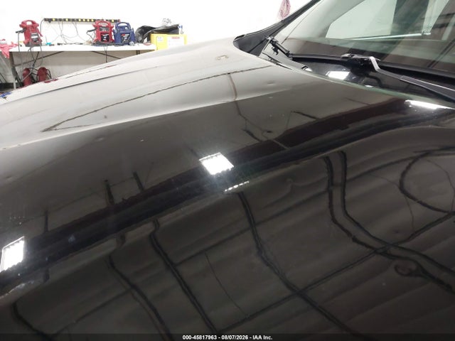 Продажа на аукционе авто 2018 Chevrolet Traverse Lt Leather, vin: 1GNEVHKW5JJ195197, номер лота: 45817963