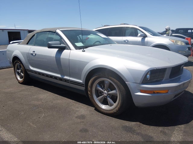 2005 Ford Mustang მანქანა იყიდება აუქციონზე, vin: 1ZVFT84N055199113, აუქციონის ნომერი: 45817979
