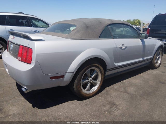 2005 Ford Mustang მანქანა იყიდება აუქციონზე, vin: 1ZVFT84N055199113, აუქციონის ნომერი: 45817979