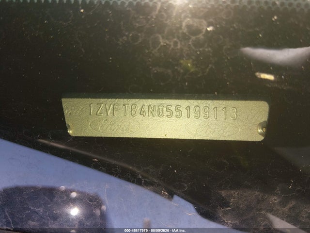 2005 Ford Mustang მანქანა იყიდება აუქციონზე, vin: 1ZVFT84N055199113, აუქციონის ნომერი: 45817979