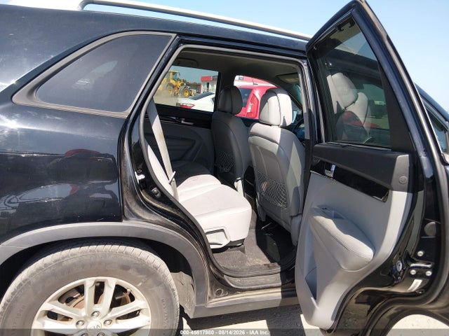 Продаж на аукціоні авто 2015 Kia Sorento Lx, vin: 5XYKT4A69FG648112, номер лоту: 45817980