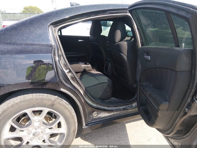 2C3CDXJG0HH521351 Dodge Charger Sxt Awd