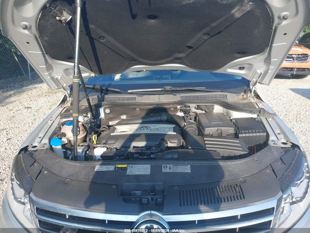 2015 Volkswagen Cc 2.0t R-line მანქანა იყიდება აუქციონზე, vin: WVWBN7AN6FE813464, აუქციონის ნომერი: 45818012